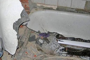 Демонтаж ванны в Бердске