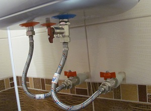 Подключение накопительного водонагревателя в Бердске